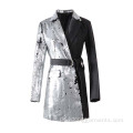 Hochwertiger Silber -Paillon -Frauen -Mantel mit schlankem Stil